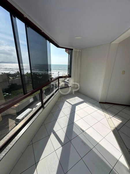 OPOTUNIDADE EM MEIA PRAIA: 1ª foto da galeria de imagens do imóvel