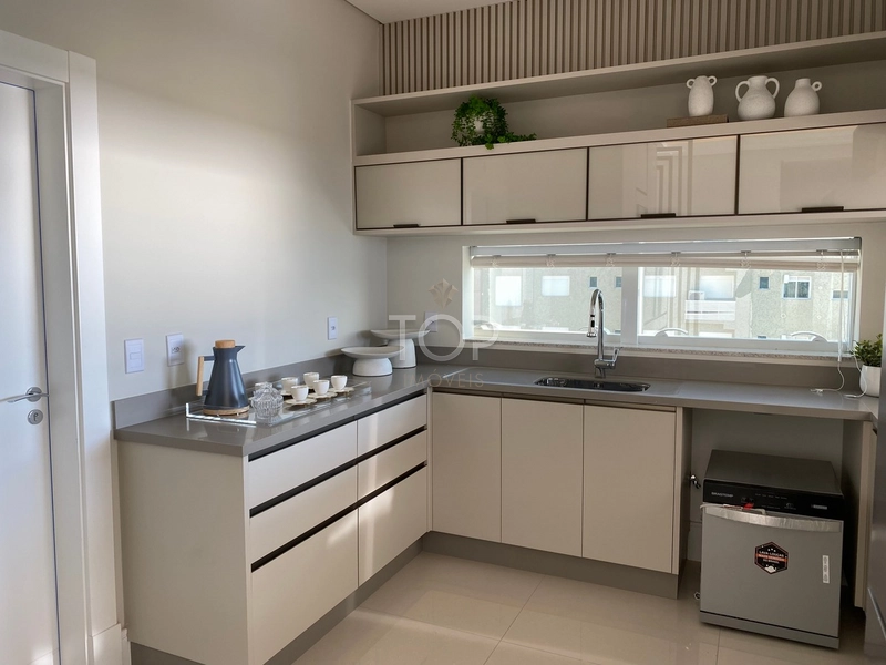 APARTAMENTO PRONTO PARA MORAR EM MEIA PRAIA: 16ª foto da galeria de imagens do imóvel