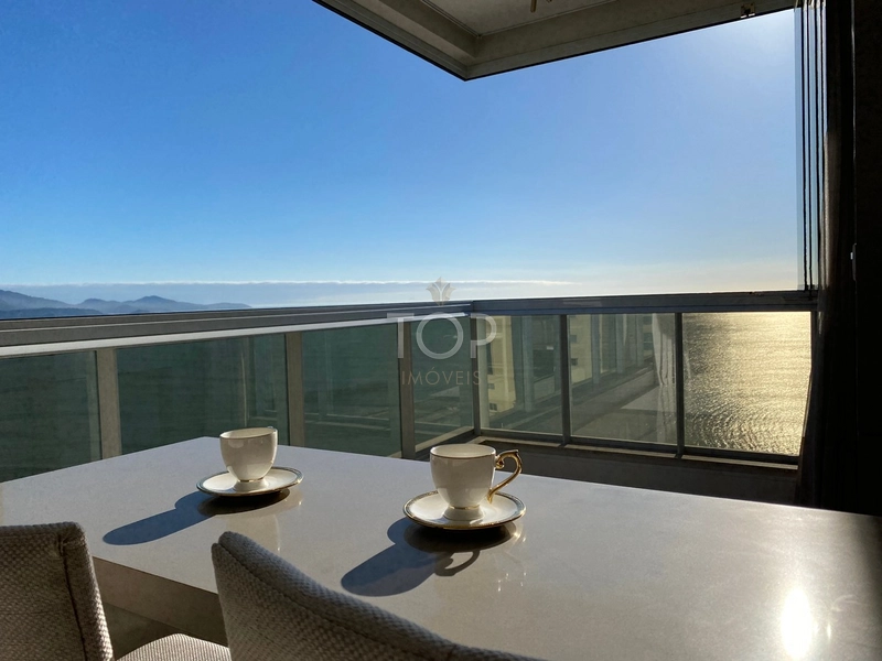 APARTAMENTO PRONTO PARA MORAR EM MEIA PRAIA: 5ª foto da galeria de imagens do imóvel
