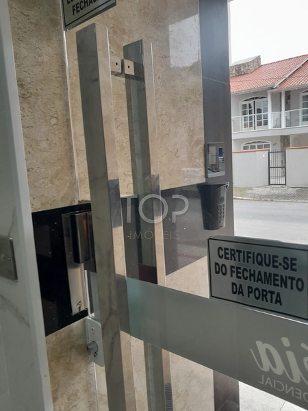 MOBILIADO EM ITAPEMA: 17ª foto da galeria de imagens do imóvel