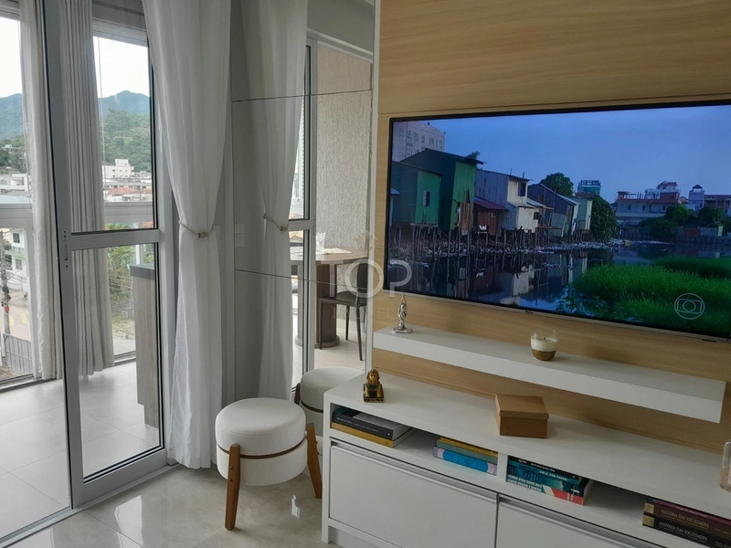 MOBILIADO EM ITAPEMA: 6ª foto da galeria de imagens do imóvel
