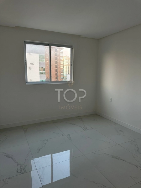 3 SUITES EM MEIA PRAIA: 12ª foto da galeria de imagens do imóvel