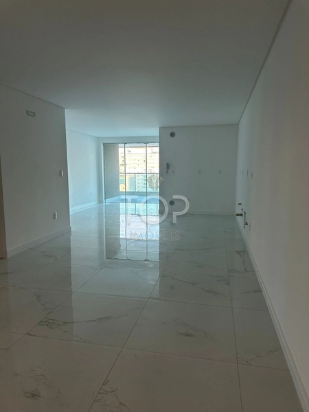3 SUITES EM MEIA PRAIA: 5ª foto da galeria de imagens do imóvel