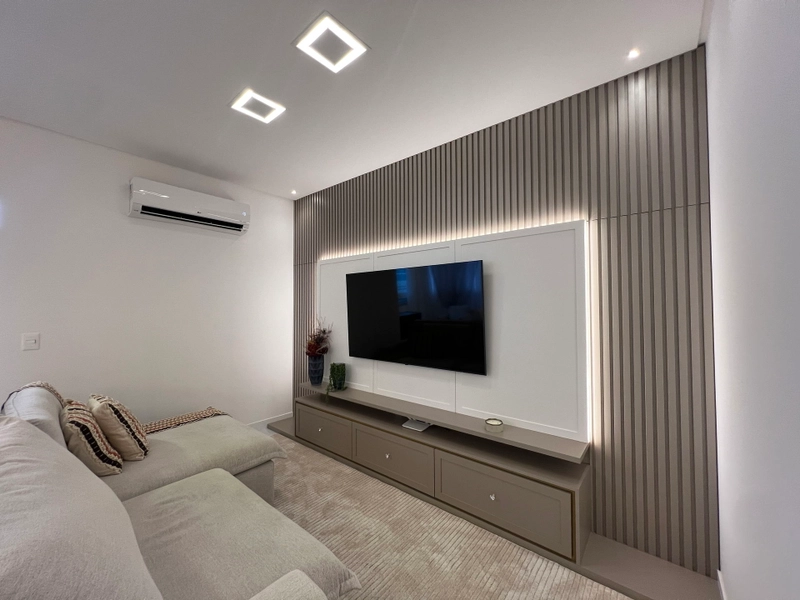 APARTAMENTO EM MEIA PRAIA: 9ª foto da galeria de imagens do imóvel