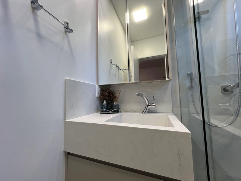 APARTAMENTO EM MEIA PRAIA: 28ª foto da galeria de imagens do imóvel