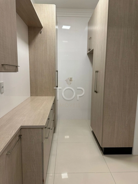 APARTAMENTO DE 5 SUÍTES EM MEIA PRAIA: 11ª foto da galeria de imagens do imóvel
