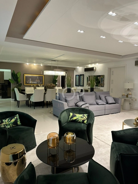 APARTAMENTO DE 5 SUÍTES EM MEIA PRAIA: 1ª foto da galeria de imagens do imóvel