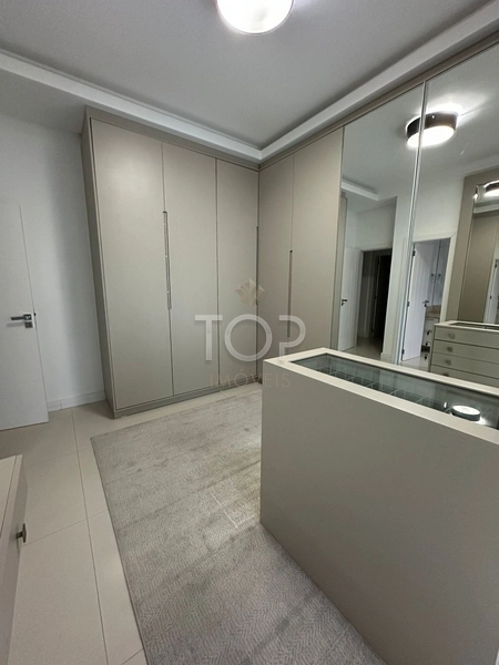APARTAMENTO DE 5 SUÍTES EM MEIA PRAIA: 23ª foto da galeria de imagens do imóvel