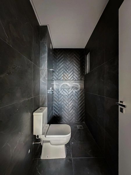 3 suites em Meia Praia: 25ª foto da galeria de imagens do imóvel