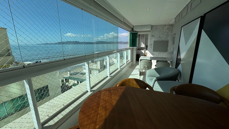 APARTAMENTO MOBILIADO EM MEIA PRAIA: 37ª foto da galeria de imagens do imóvel