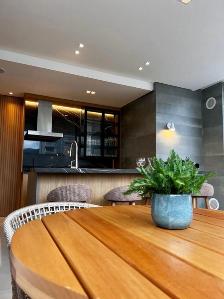 APARTAMENTO EM MEIA PRAIA: 24ª foto da galeria de imagens do imóvel