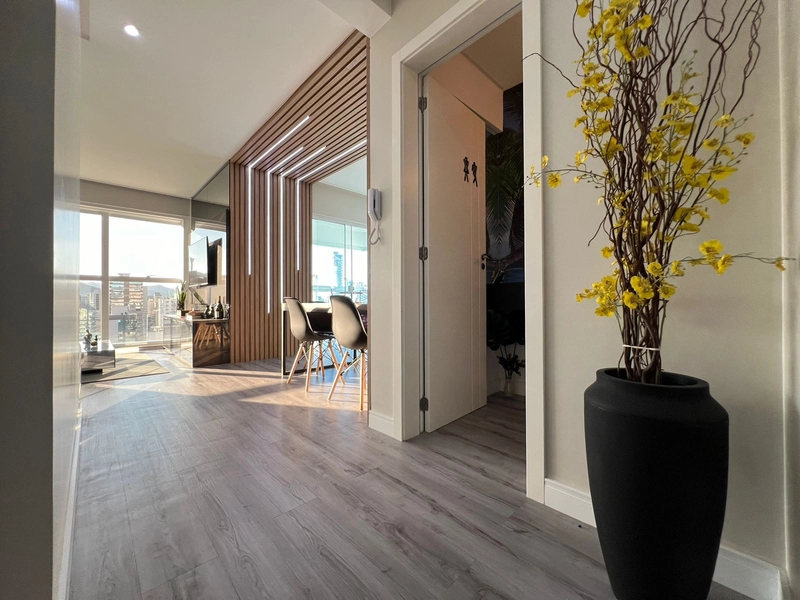 APARTAMENTO MOBILIADO EM MEIA PRAIA: 7ª foto da galeria de imagens do imóvel