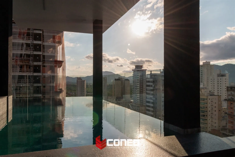 APARTAMENTO 4 SUITES EM MEIA PRAIA: 7ª foto da galeria de imagens do imóvel