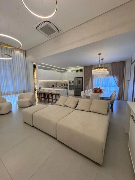 APARTAMENTO 4 SUITES EM MEIA PRAIA: 1ª foto da galeria de imagens do imóvel