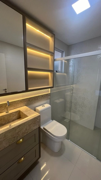 APARTAMENTO MOBILIADO EM MEIA PRAIA: 7ª foto da galeria de imagens do imóvel