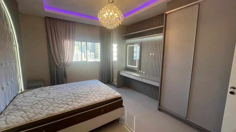 APARTAMENTO MOBILIADO EM MEIA PRAIA: 17ª foto da galeria de imagens do imóvel