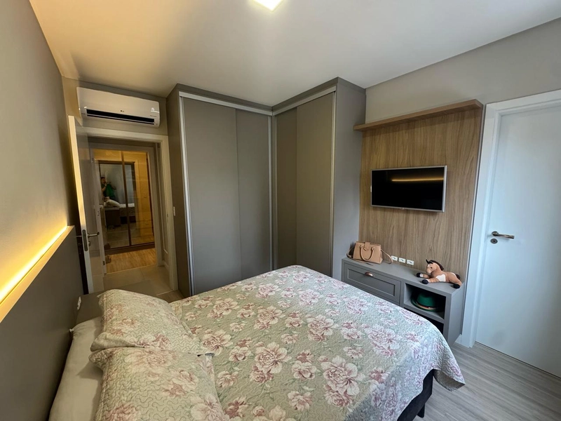 APARTAMENTO MOBILIADO EM MEIA PRAIA: 12ª foto da galeria de imagens do imóvel