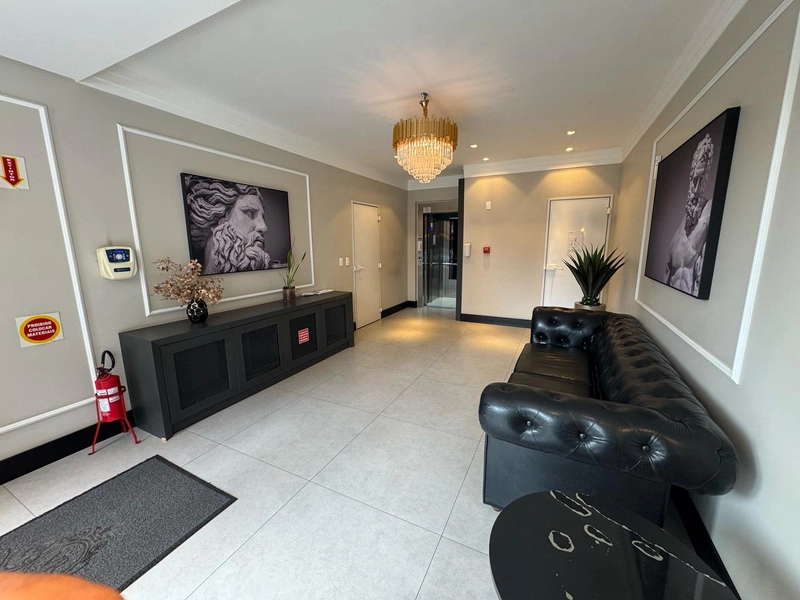 APARTAMENTO MOBILIADO EM MEIA PRAIA: 3ª foto da galeria de imagens do imóvel
