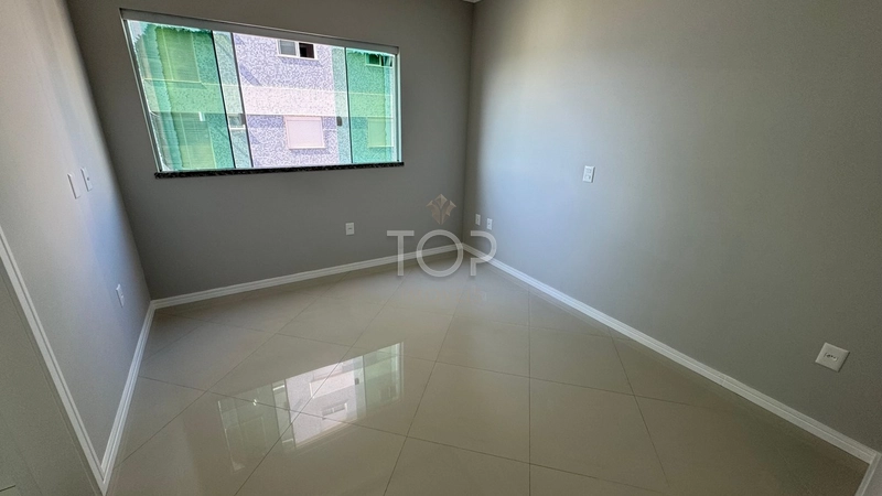 VISTA MAR PRONTO EM MEIA PRAIA: 16ª foto da galeria de imagens do imóvel