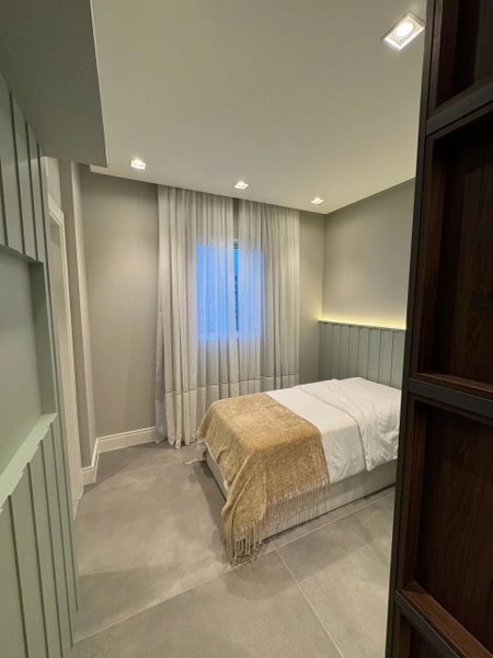 APARTAMENTO MOBILIADO EM ITAPEMA: 2ª foto da galeria de imagens do imóvel