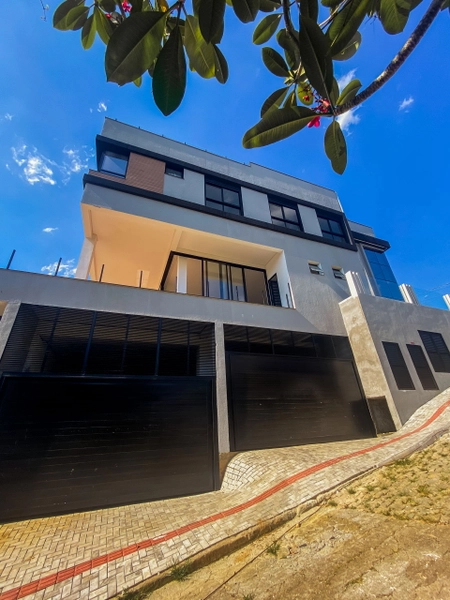 CASA EM ITAPEMA: 15ª foto da galeria de imagens do imóvel