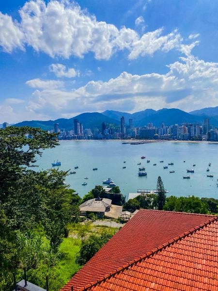 CASA EM ITAPEMA: 26ª foto da galeria de imagens do imóvel
