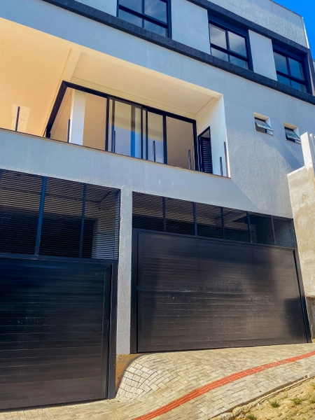 CASA EM ITAPEMA: 14ª foto da galeria de imagens do imóvel