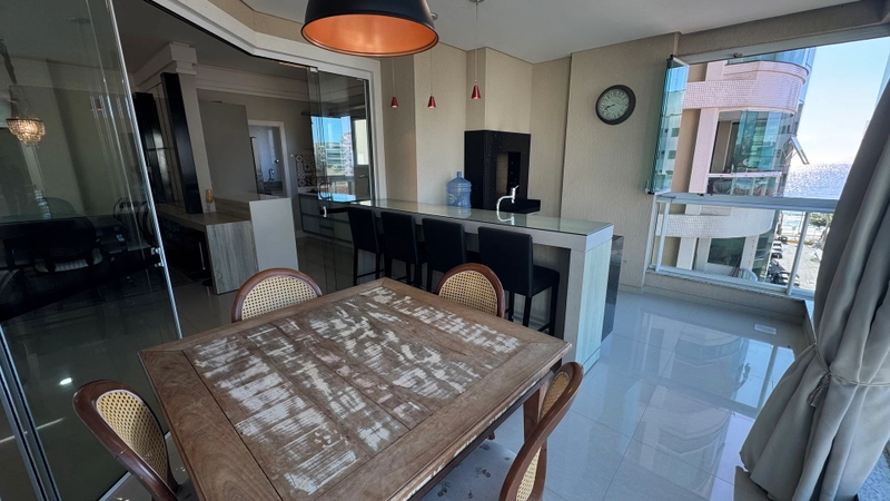 APARTAMENTO MOBILIADO EM MEIA PRAIA: 7ª foto da galeria de imagens do imóvel
