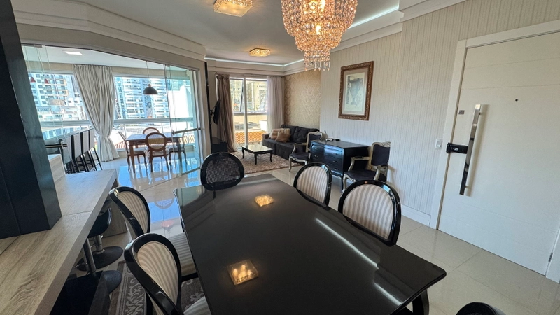 APARTAMENTO MOBILIADO EM MEIA PRAIA: 3ª foto da galeria de imagens do imóvel