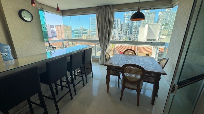 APARTAMENTO MOBILIADO EM MEIA PRAIA: 5ª foto da galeria de imagens do imóvel