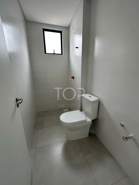 APARTAMENTO EM ITAPEMA: 8ª foto da galeria de imagens do imóvel