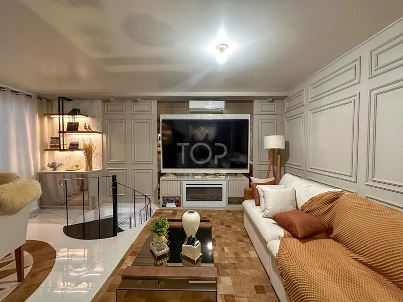 DUPLEX MOBILIADO EM MEIA PRAIA: 1ª foto da galeria de imagens do imóvel