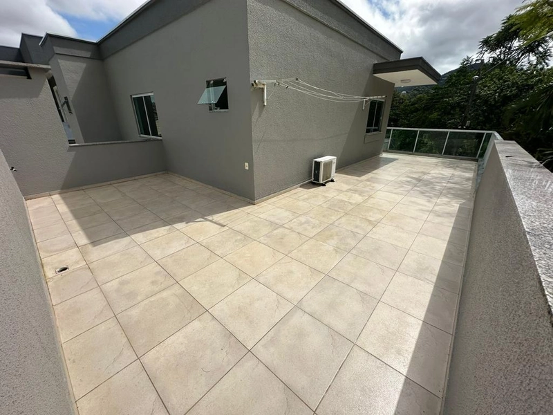 CASA MOBILIADA EM ITAPEMA: 2ª foto da galeria de imagens do imóvel