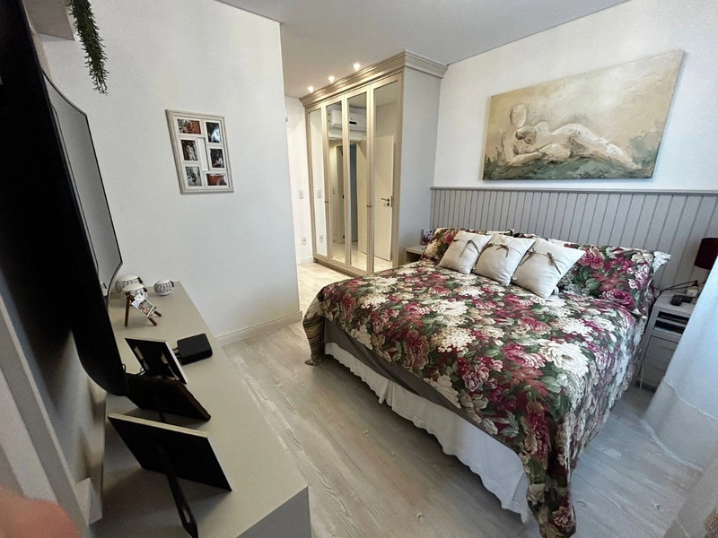 APARTAMENTO MOBILIADO EM MEIA PRAIA: 4ª foto da galeria de imagens do imóvel