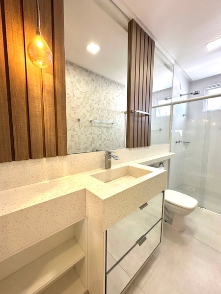 APARTAMENTO MOBILIADO EM MEIA PRAIA: 61ª foto da galeria de imagens do imóvel