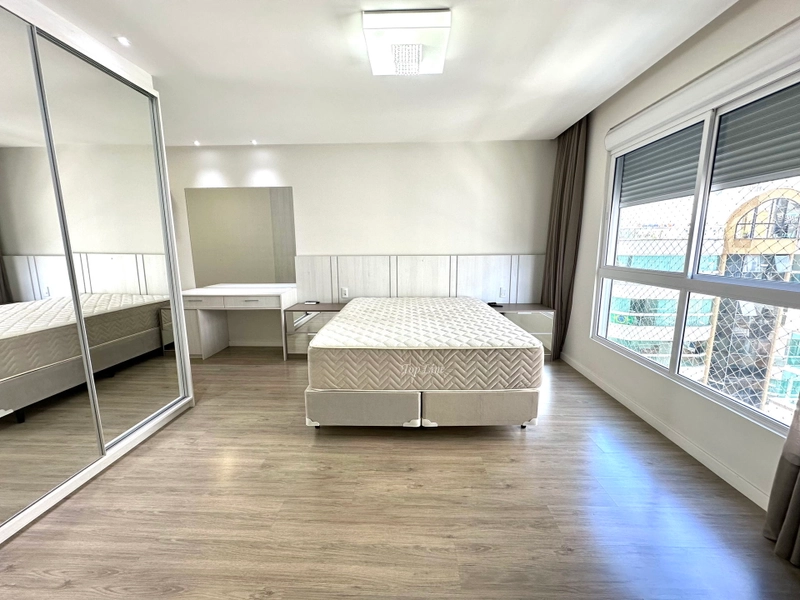 APARTAMENTO MOBILIADO EM MEIA PRAIA: 41ª foto da galeria de imagens do imóvel