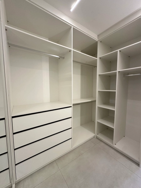 APARTAMENTO MOBILIADO EM MEIA PRAIA: 38ª foto da galeria de imagens do imóvel