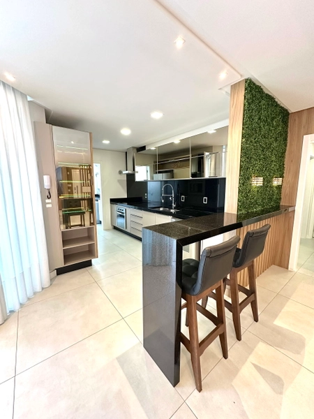 APARTAMENTO MOBILIADO EM MEIA PRAIA: 26ª foto da galeria de imagens do imóvel