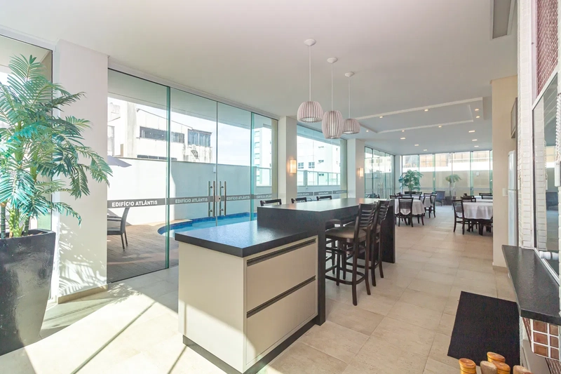 APARTAMENTO EM MEIA PRAIA: 76ª foto da galeria de imagens do imóvel