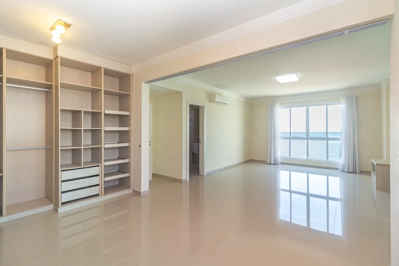 APARTAMENTO EM MEIA PRAIA: 16ª foto da galeria de imagens do imóvel
