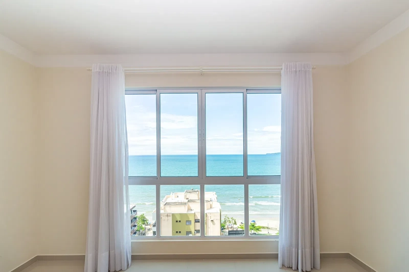 APARTAMENTO EM MEIA PRAIA: 12ª foto da galeria de imagens do imóvel