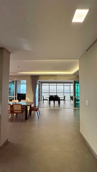 APARTAMENTO 5 SUÍTES EM MEIA PRAIA: 19ª foto da galeria de imagens do imóvel