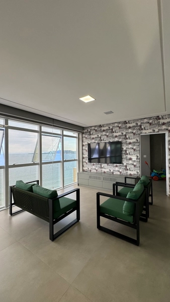 APARTAMENTO 5 SUÍTES EM MEIA PRAIA: 17ª foto da galeria de imagens do imóvel