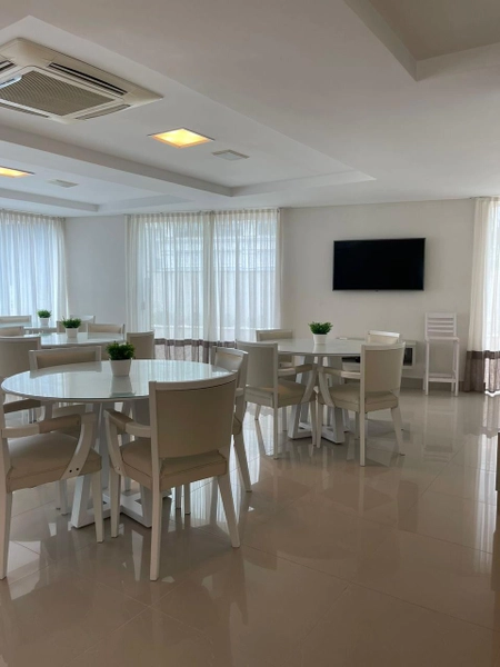 APARTAMENTO NO CENTRO DE ITAPEMA: 6ª foto da galeria de imagens do imóvel