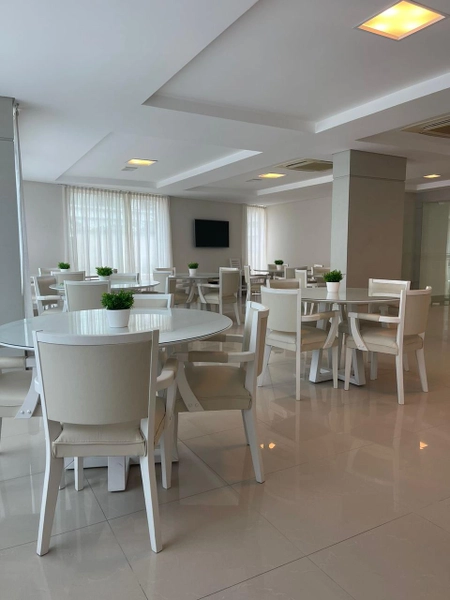APARTAMENTO NO CENTRO DE ITAPEMA: 7ª foto da galeria de imagens do imóvel