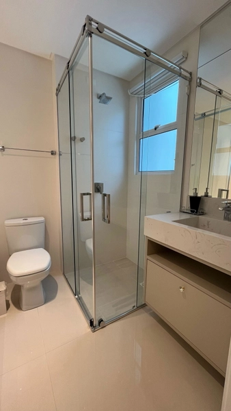 APARTAMENTO MOBILIADO EM MEIA PRAIA: 5ª foto da galeria de imagens do imóvel