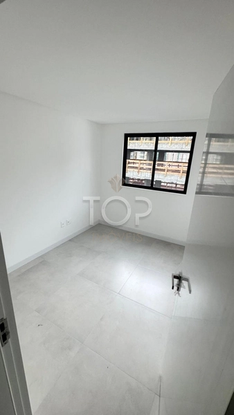 APARTAMENTO PRONTO EM ITAPEMA: 1ª foto da galeria de imagens do imóvel