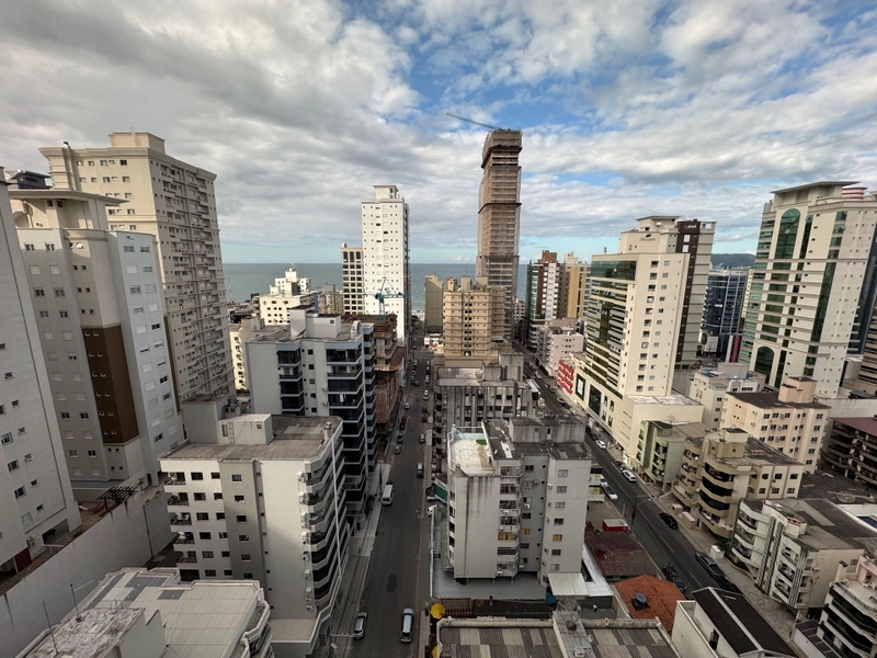 APARTAMENTO 4 SUITES EM ITAPEMA: 7ª foto da galeria de imagens do imóvel