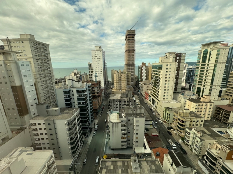 APARTAMENTO 4 SUITES EM ITAPEMA: 15ª foto da galeria de imagens do imóvel
