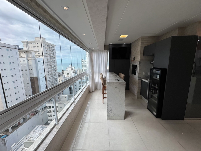 APARTAMENTO 4 SUITES EM ITAPEMA: 1ª foto da galeria de imagens do imóvel